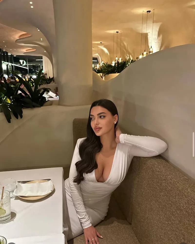 Nil | Besiktas Escort Bayan | ISTANBUL ESCORT İLANLARI